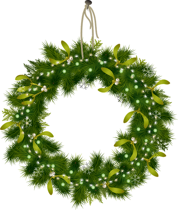 Green pine tree wreath