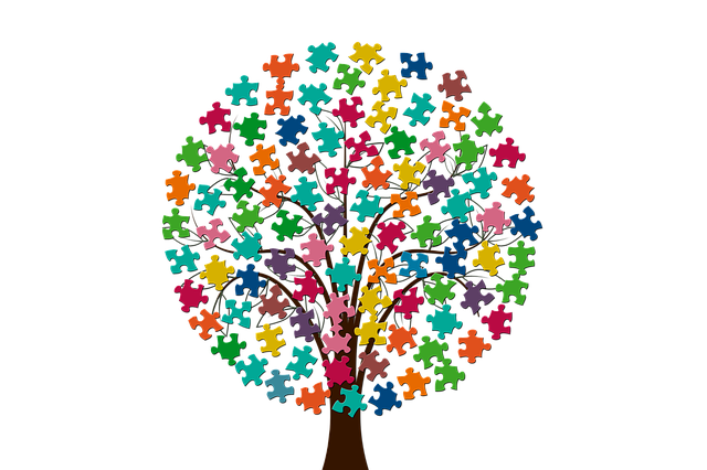 Tree made with puzzle pieces
