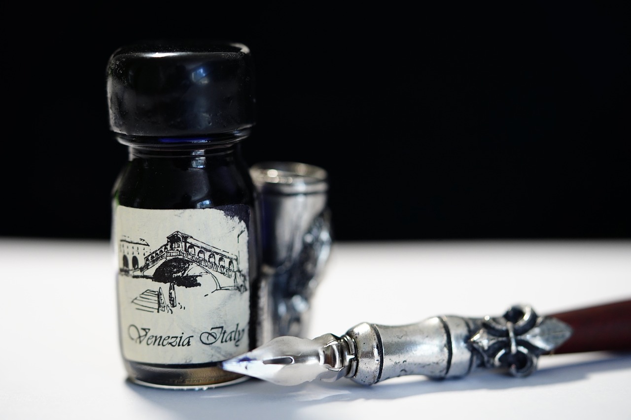 fountain pen and ink bottle