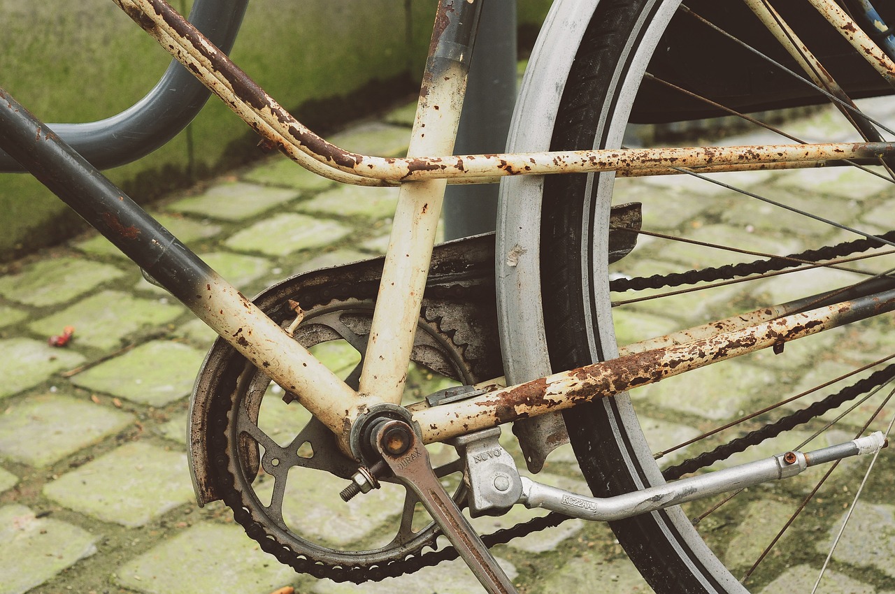 close up of rusty bike frame