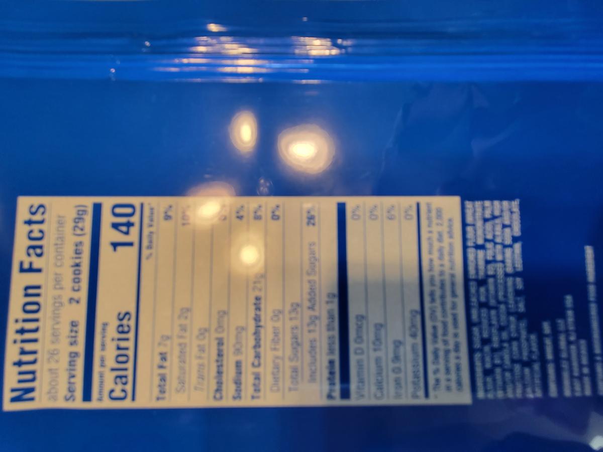 Oreo brand sandwich Cookie ingredients label