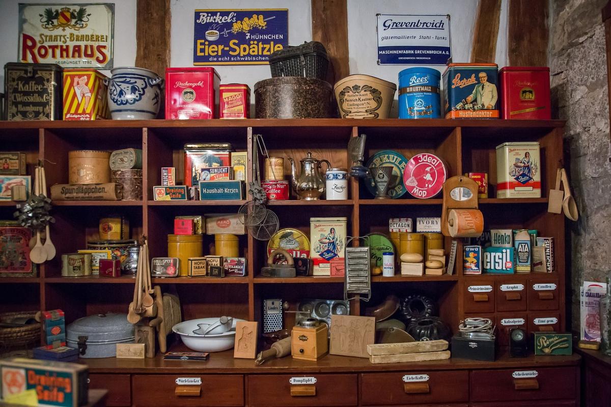 international grocery store shelves